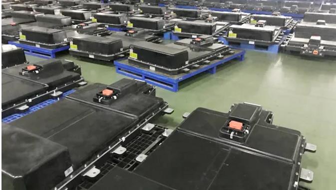 배터리 신 에너지 산업 체인 구조 조정 프로젝트 재고의 상반기 : 중국의 해외 합병 및 인수 증가